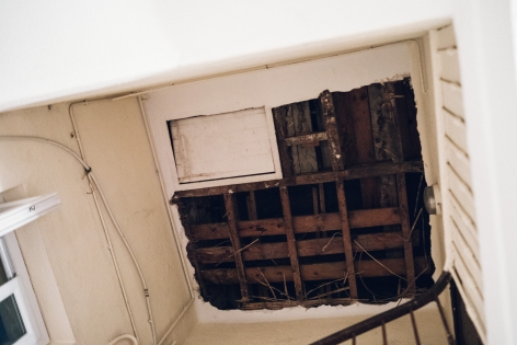  March 7, 2019. Marseille. France. An unhealthy and dangerous apartment on rue des Petites Marie. The residents, after being evicted following a peril order, were forced to return to their apartments. Today they live with fear, rats, humidity, cracks everywhere that grow, moulds, and crumbling ceilings. 7 mars 2019. Marseille. France. Un appartement insalubre et dangereux rue des Petites Marie. Les habitants, apr?s avoir ?t? d?log?s suite ? un arr?t? de p?ril ont ?t? forc? de r?int?grer leur appartement. Aujourd'hui ils vivent avec la peur, les rats, l'humidit?, les fissures partout qui grandissent, les moisissures, et les plafond qui s'effritent.